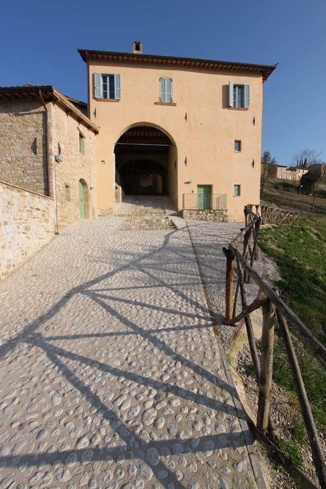 Borgo Di Gallano Valtopina Екстериор снимка