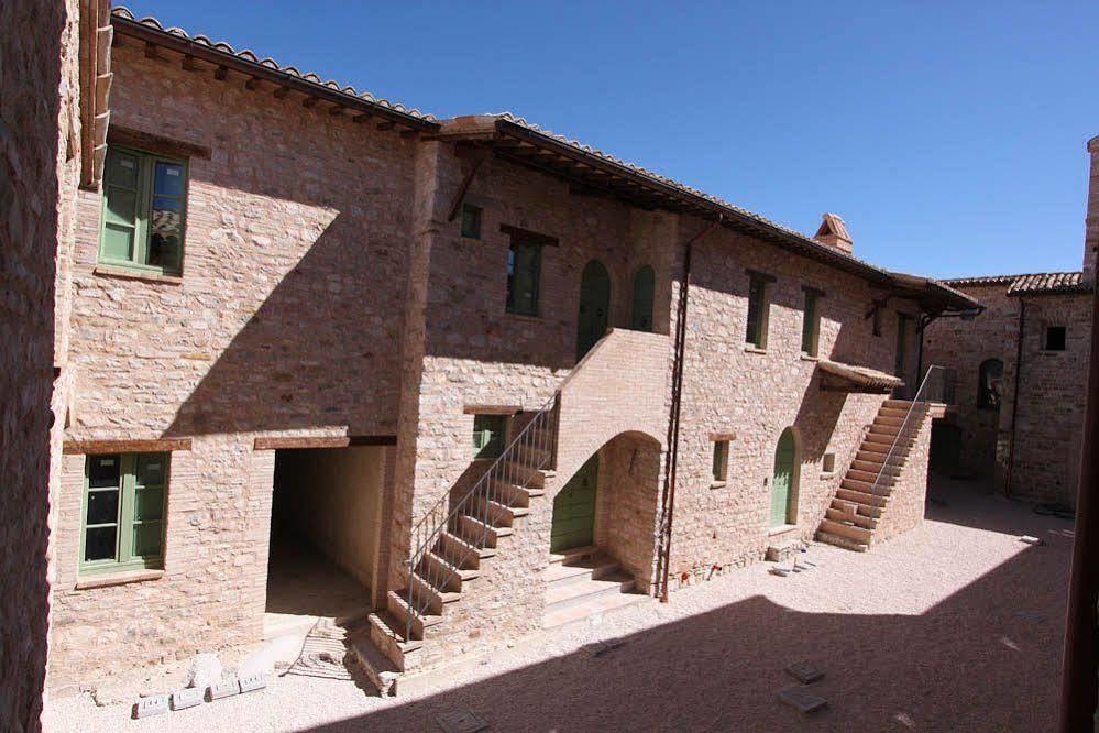 Borgo Di Gallano Valtopina Екстериор снимка