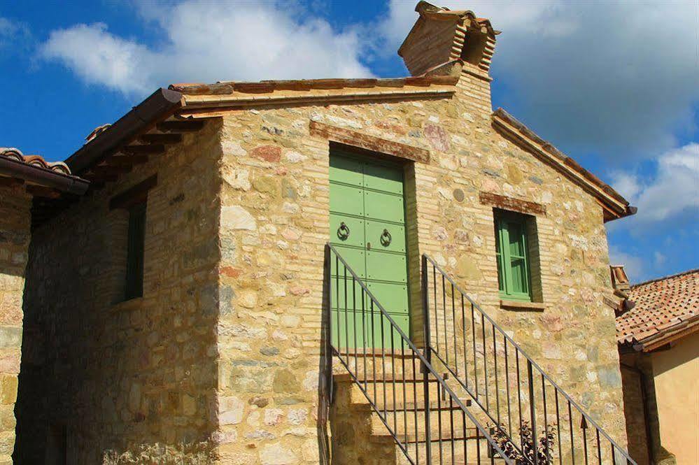 Borgo Di Gallano Valtopina Екстериор снимка