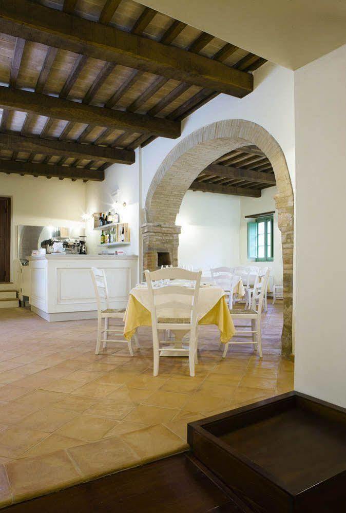 Borgo Di Gallano Valtopina Екстериор снимка