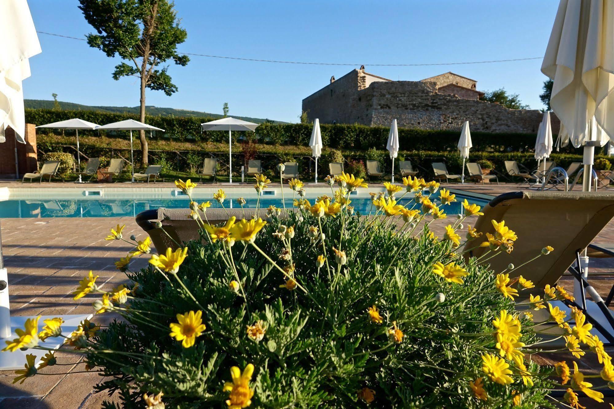 Borgo Di Gallano Valtopina Екстериор снимка
